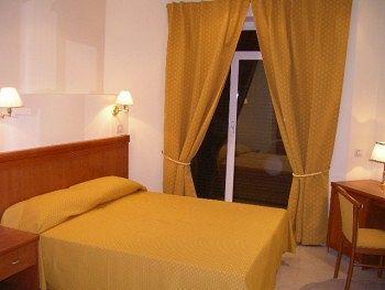 Bed and breakfast Eur Executive 3*